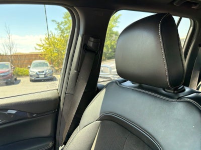 2022 Jeep Grand Cherokee Altitude 4WD
