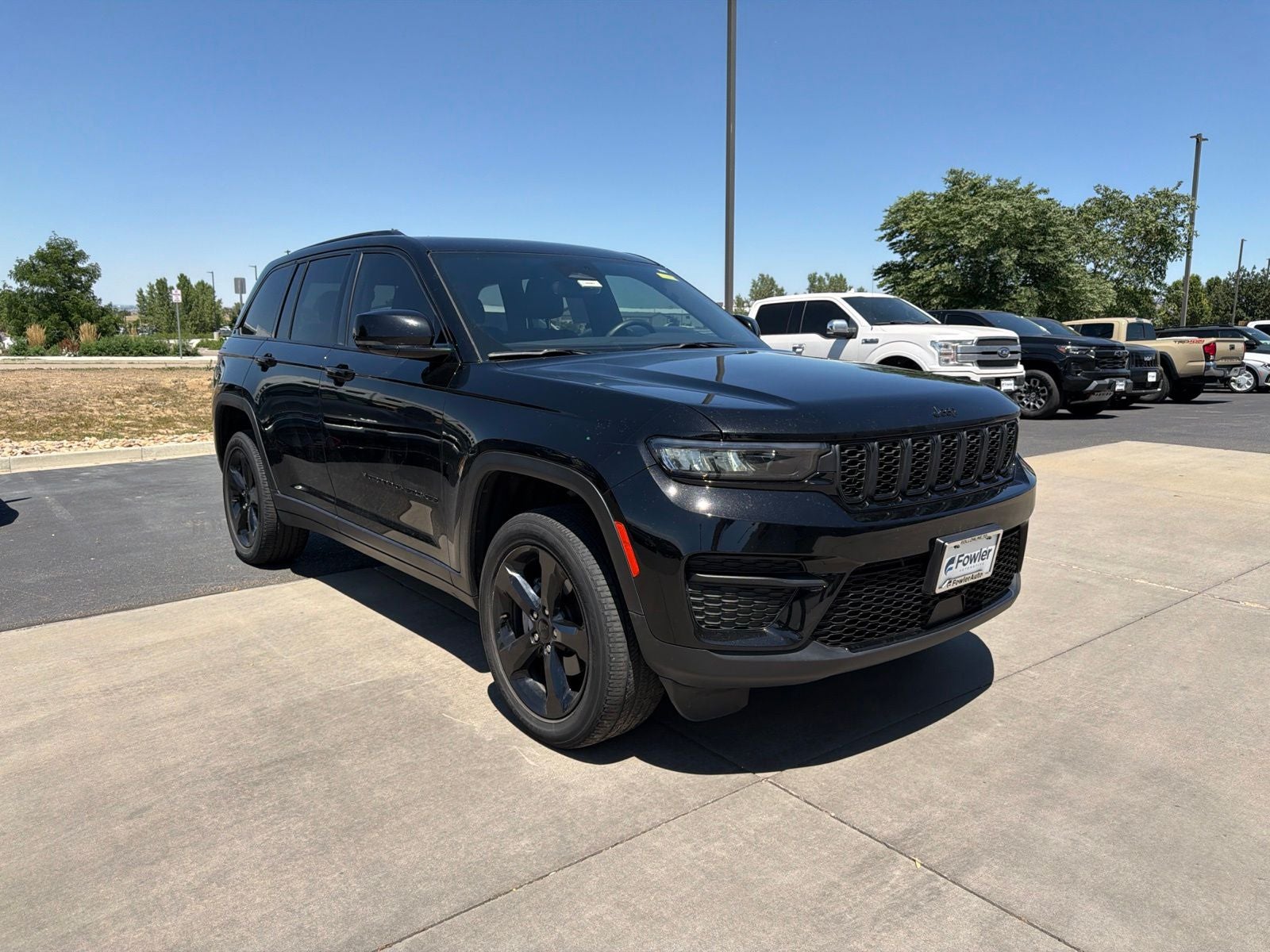 2022 Jeep Grand Cherokee Altitude 4WD