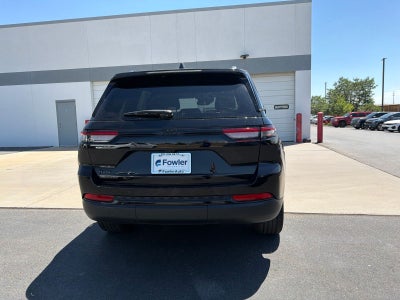 2022 Jeep Grand Cherokee Altitude 4WD