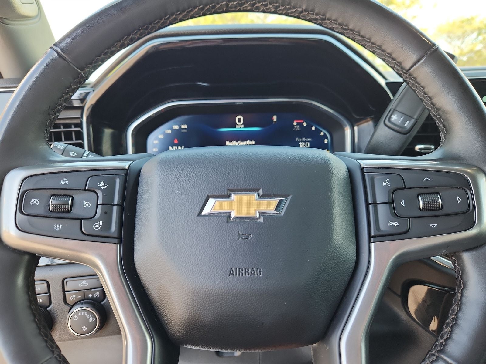 2024 Chevrolet Silverado 1500 LT LT1