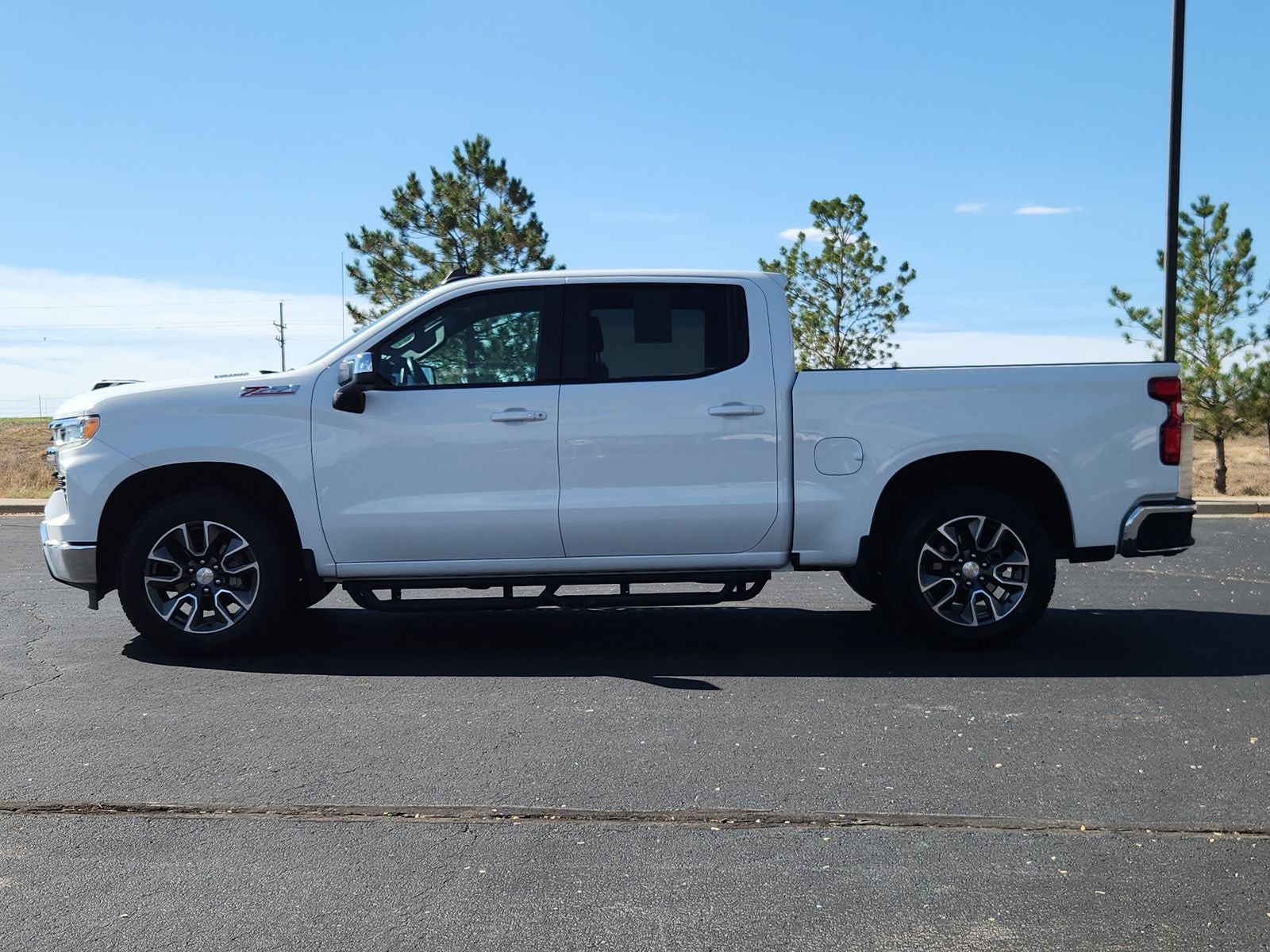 2024 Chevrolet Silverado 1500 LT LT1
