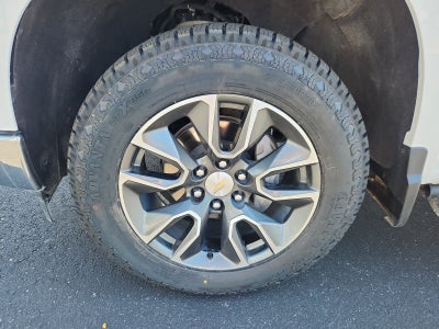 2024 Chevrolet Silverado 1500 LT LT1