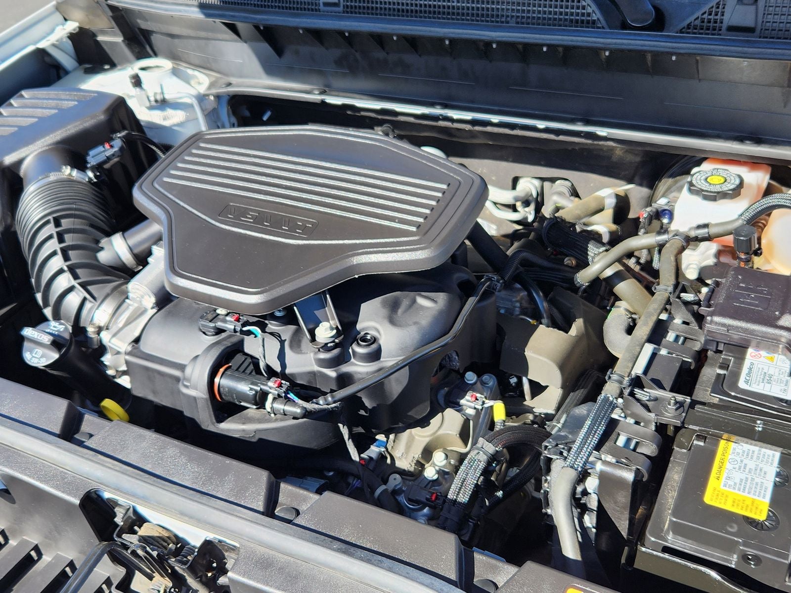 2023 GMC Acadia AT4 AWD