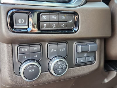 2025 GMC Yukon XL Elevation 4WD