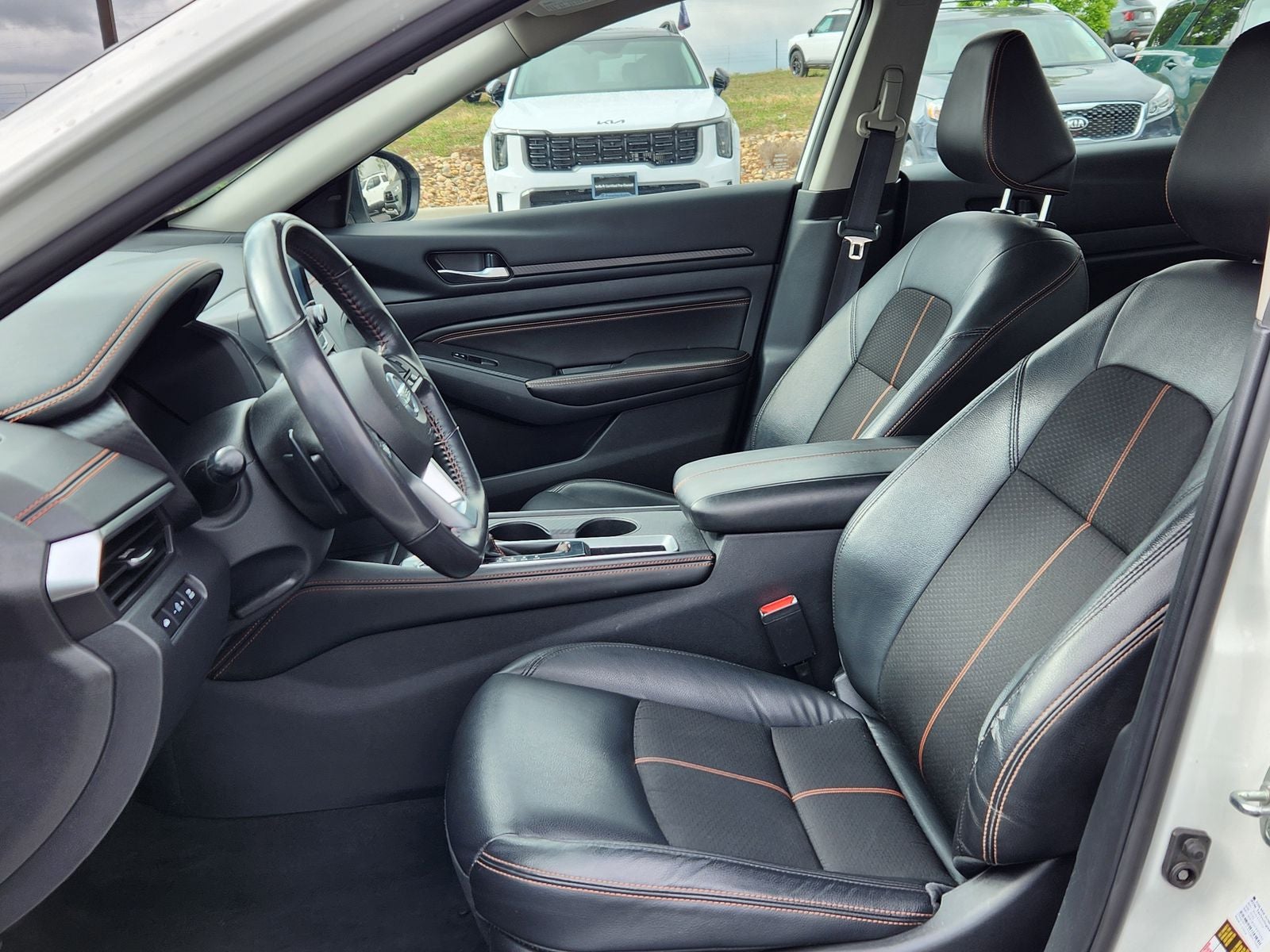 2022 Nissan Altima 2.5 SR
