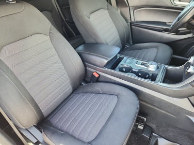 2022 Ford Edge SE AWD