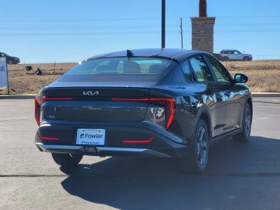 2026 Kia K4 LXS