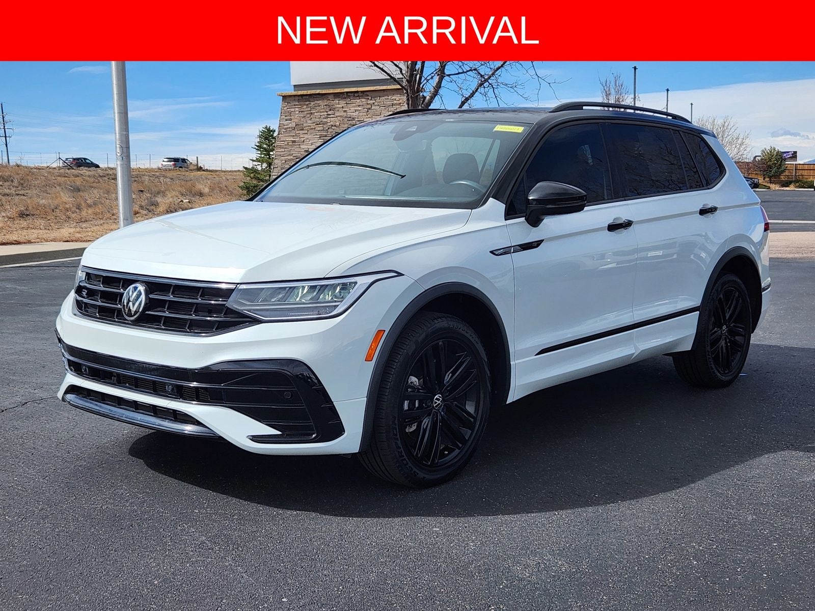 2022 Volkswagen Tiguan 2.0T SE R-Line Black AWD