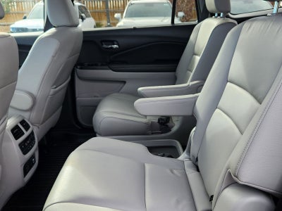 2019 Honda Pilot Touring 7 Passenger
