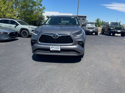2025 Toyota Highlander Hybrid Platinum AWD