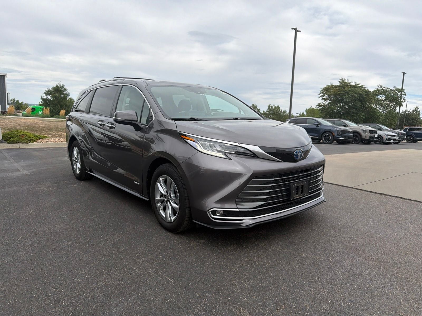 2021 Toyota Sienna FWD 7 Passenger