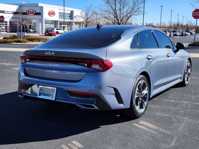 2022 Kia K5 EX