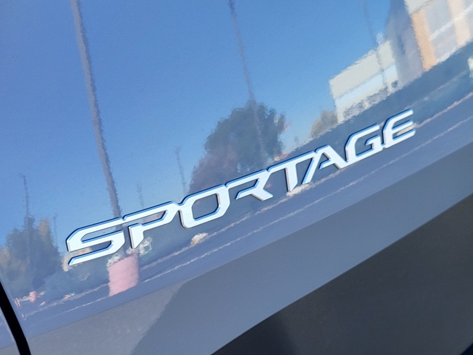 2027 Kia Sportage EX