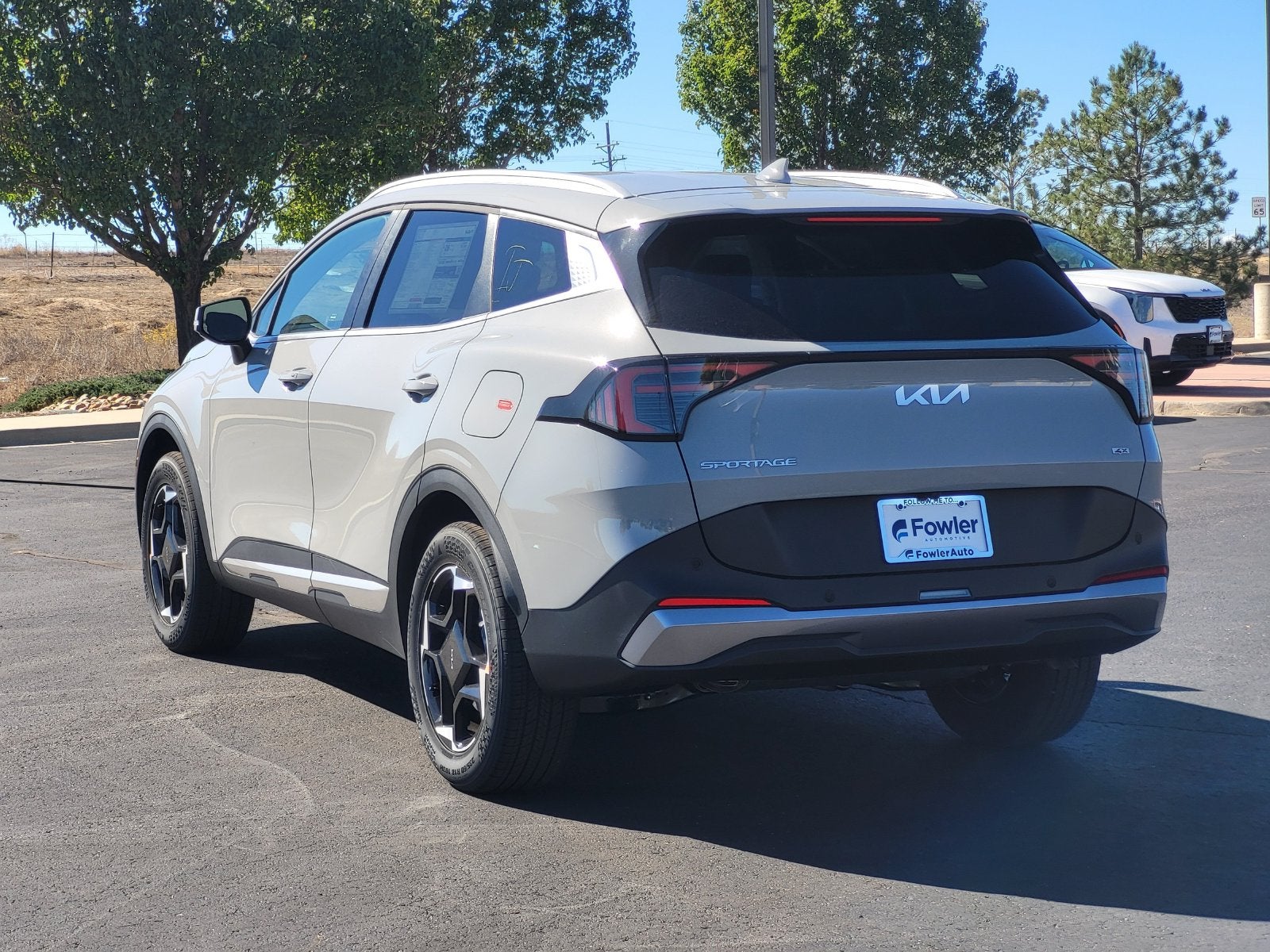 2027 Kia Sportage EX
