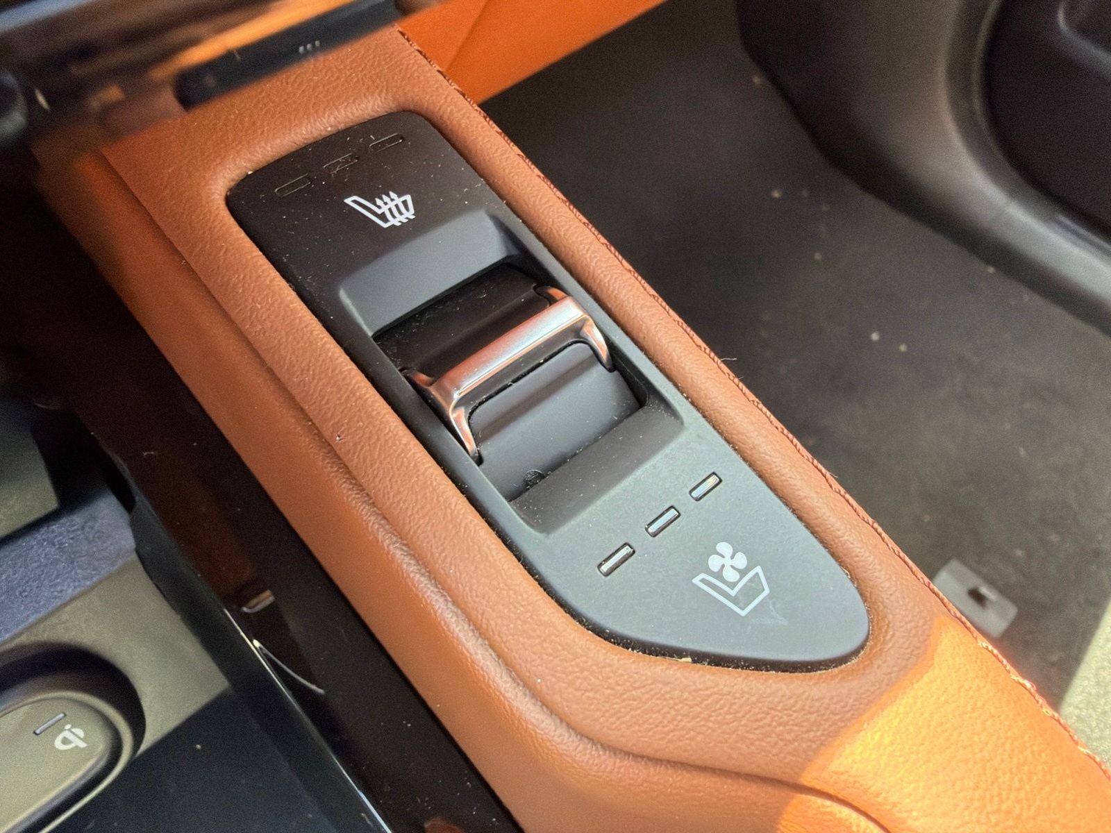 2025 Kia Telluride SX X-Line AWD