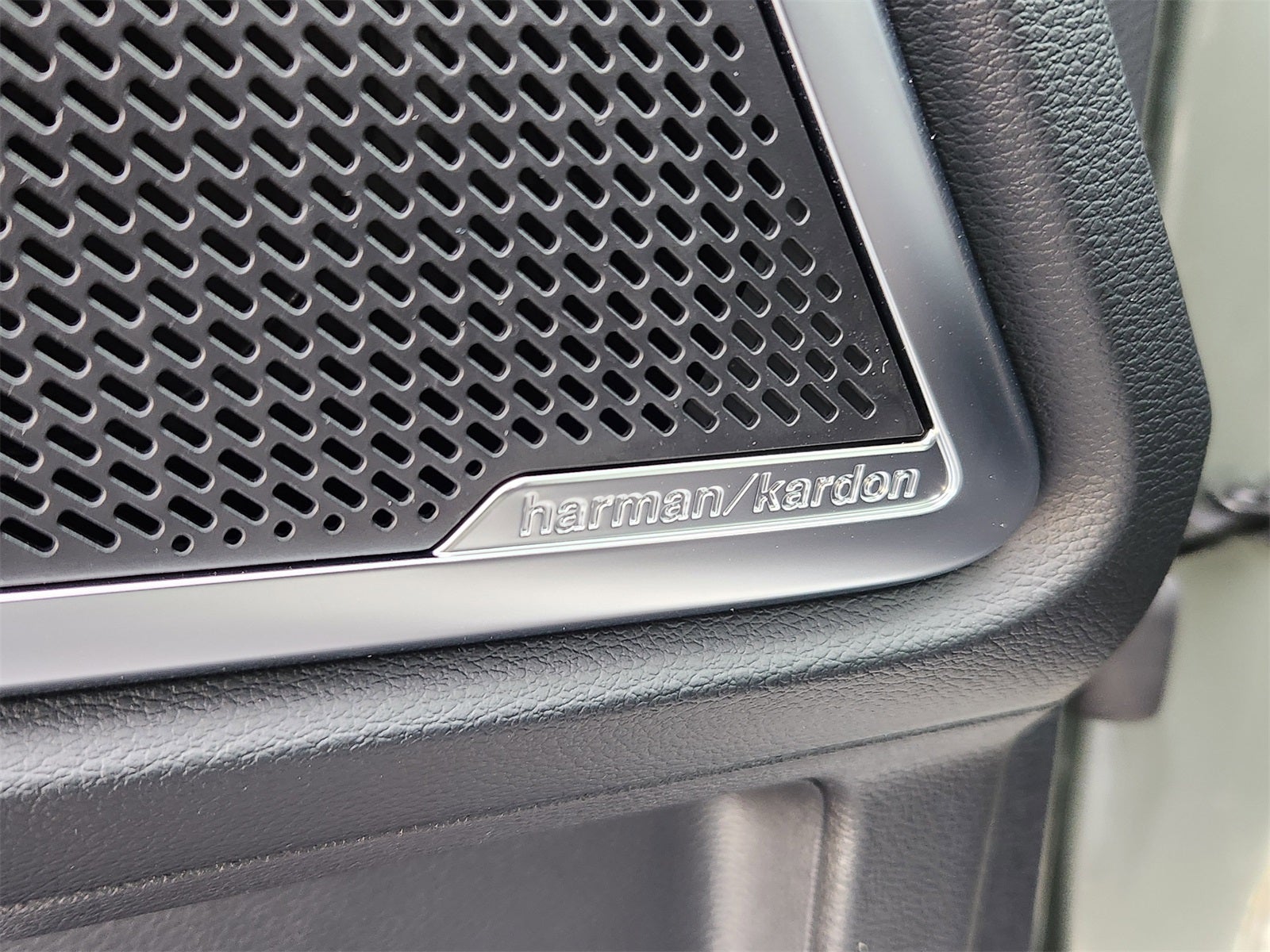 2025 Kia Telluride SX-Prestige X-Pro