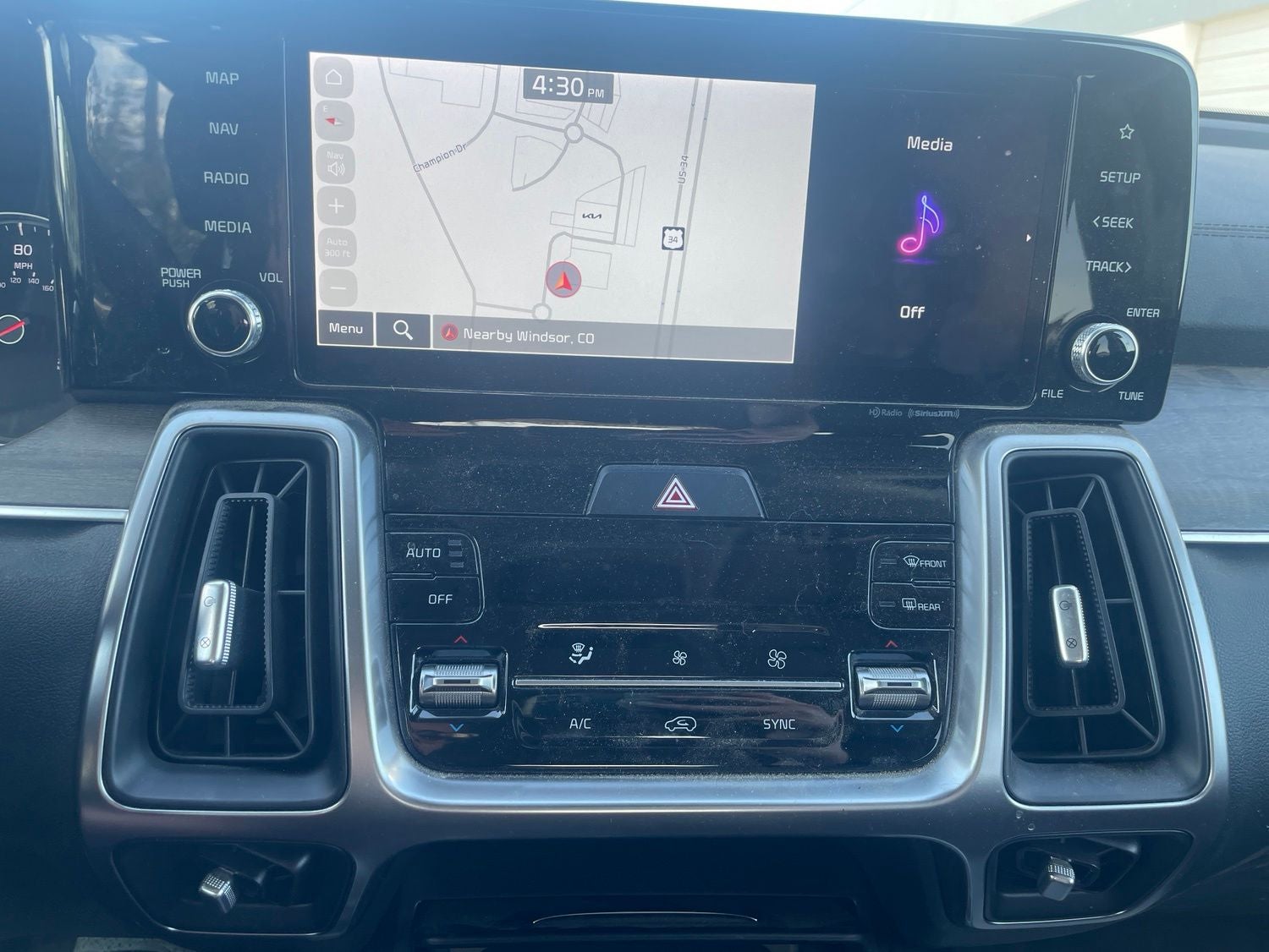 2023 Kia Sorento X-Line EX