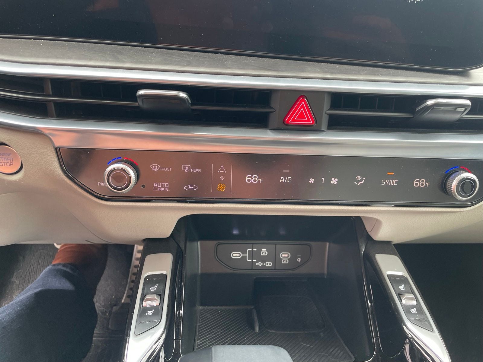 2025 Kia Sorento X-Line SX