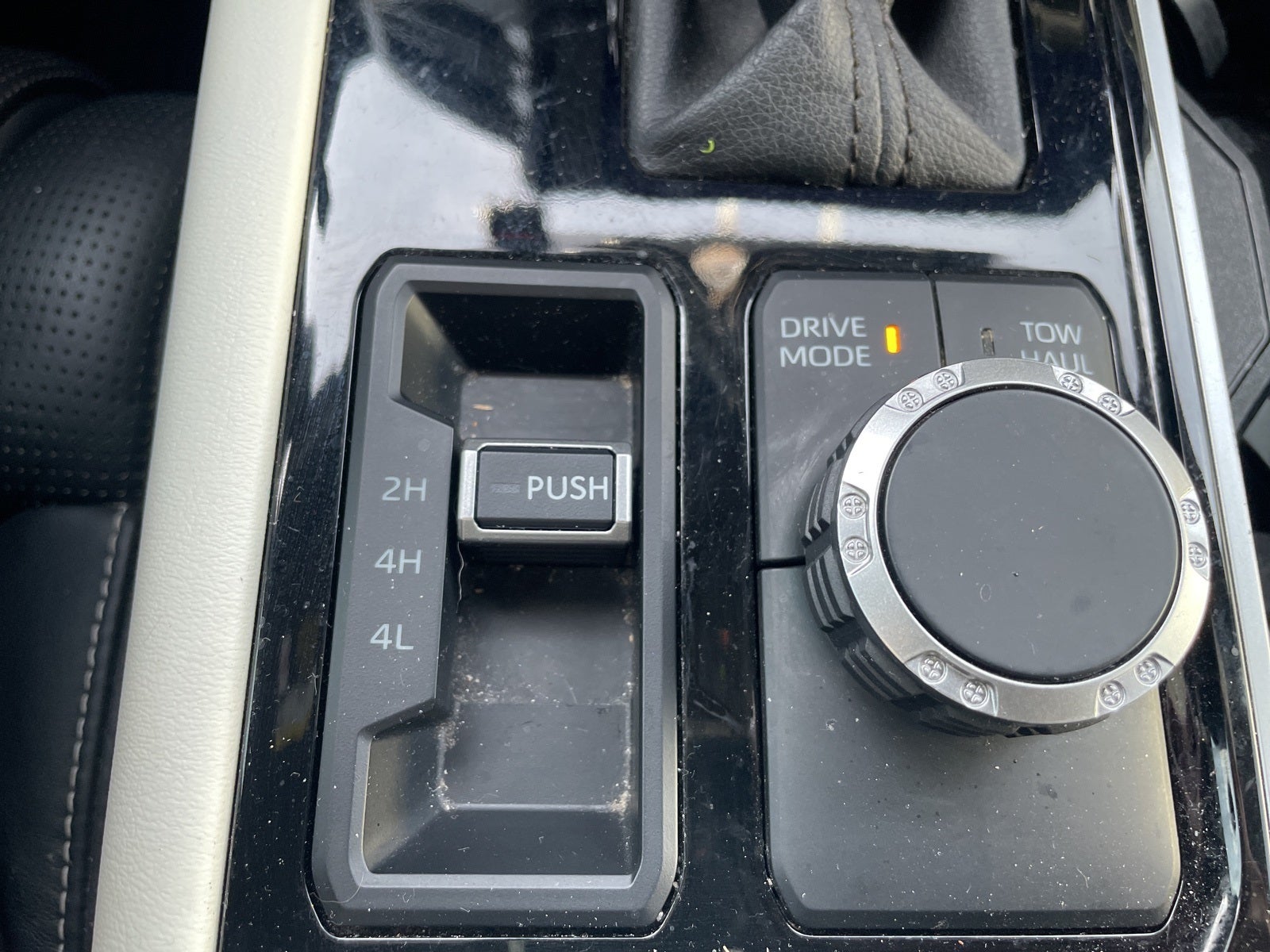 2023 Toyota Sequoia 4WD Capstone