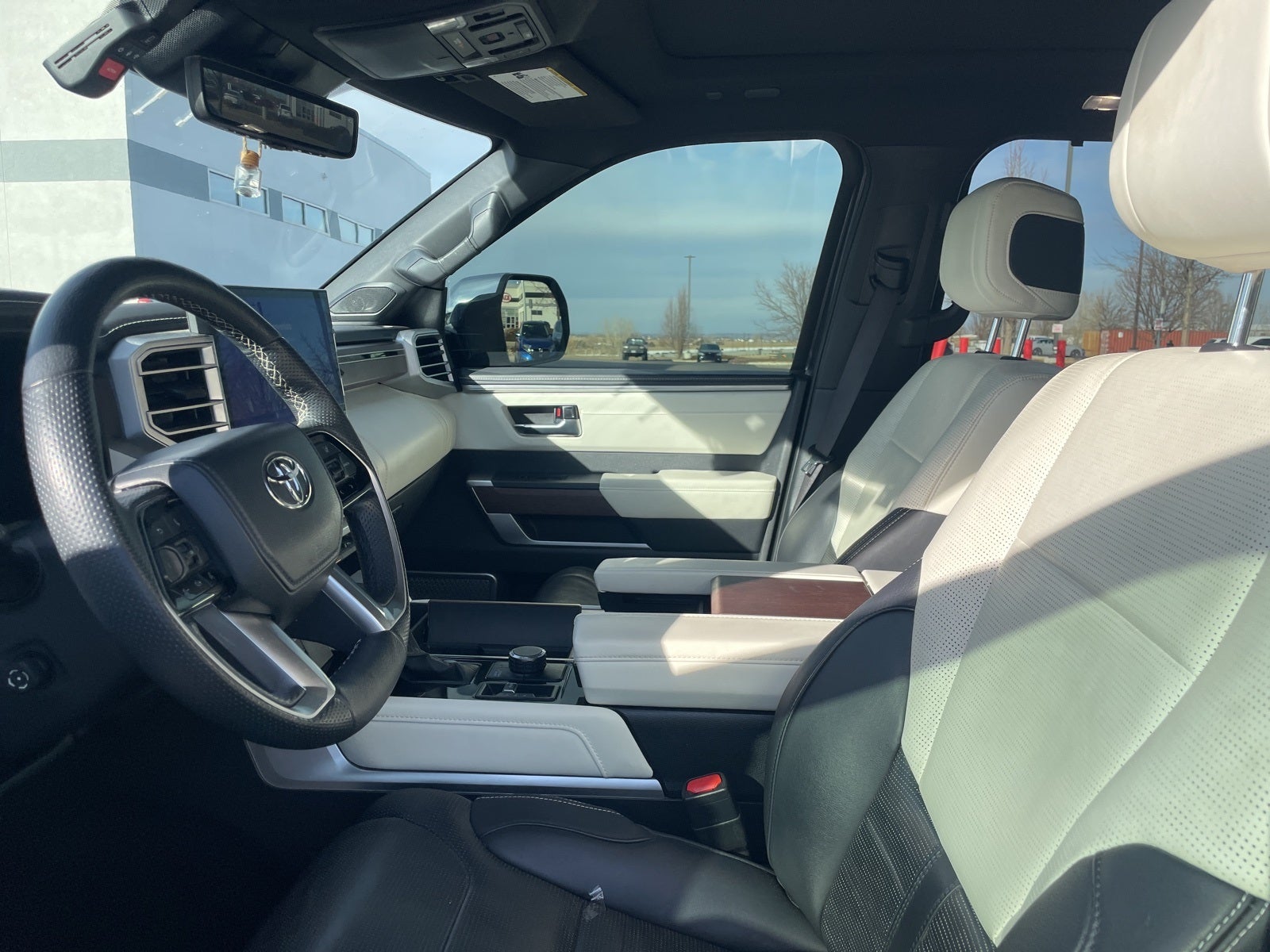 2023 Toyota Sequoia 4WD Capstone