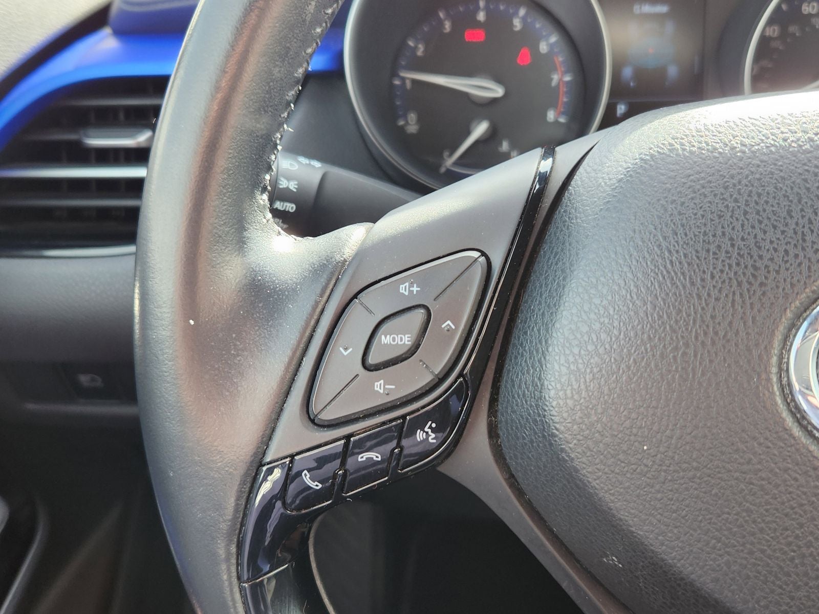 2020 Toyota C-HR XLE