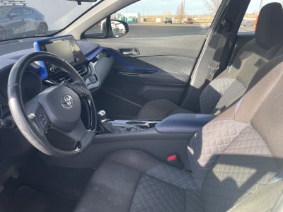 2020 Toyota C-HR XLE