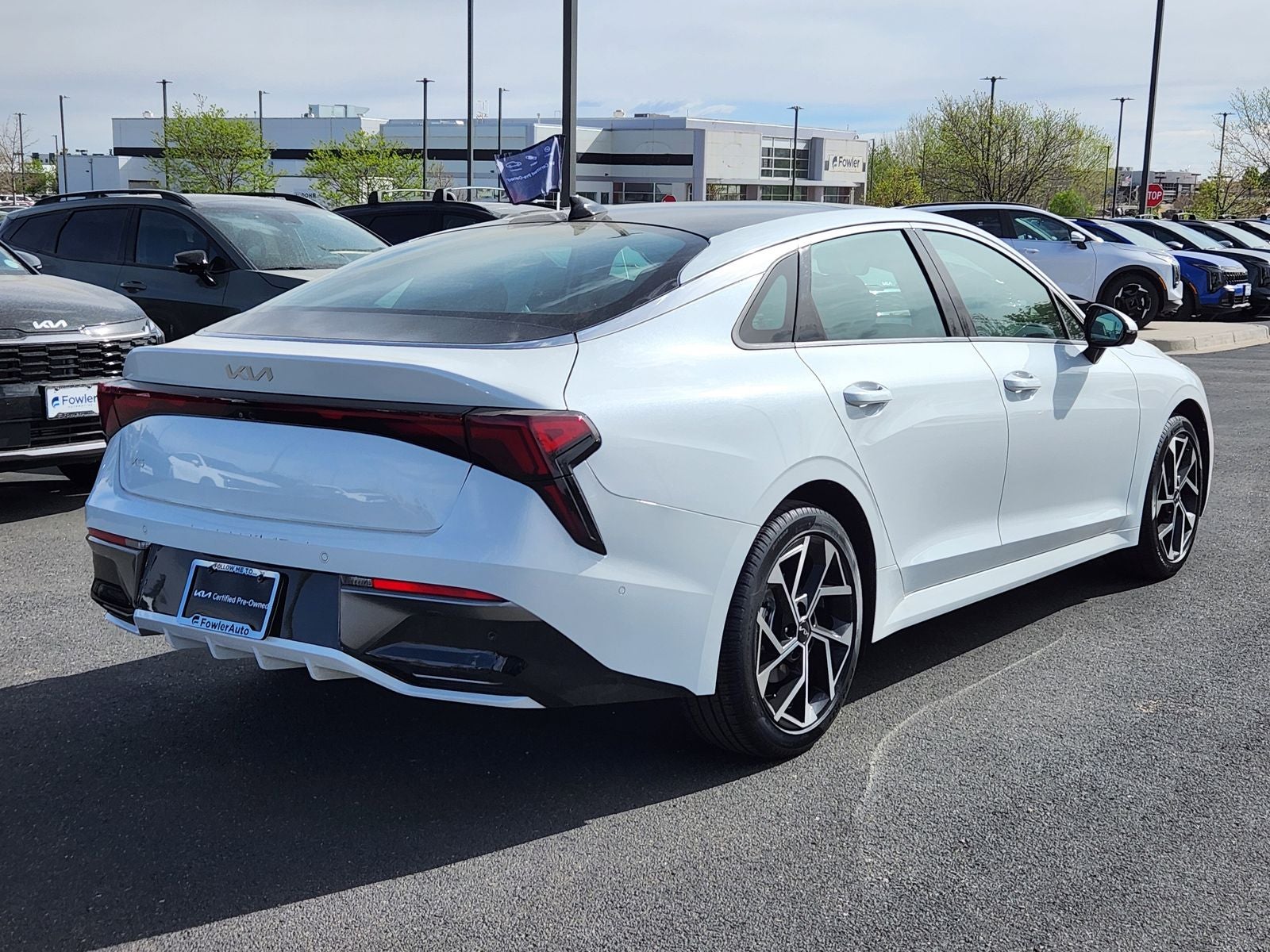 2025 Kia K5 EX