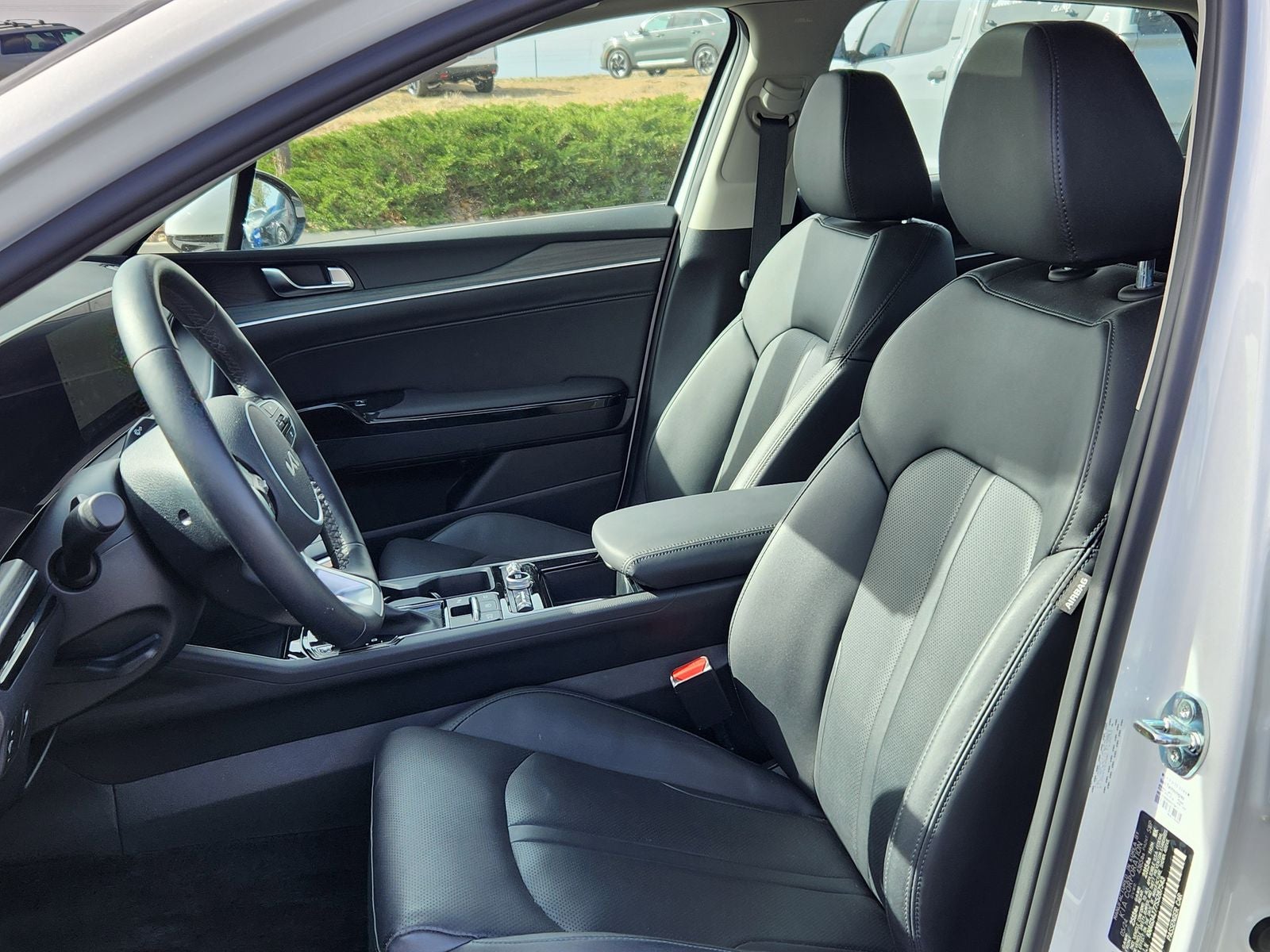 2025 Kia K5 EX