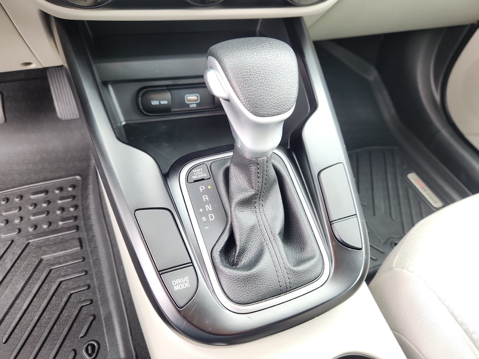2022 Kia Soul LX FWD