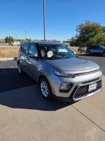 2022 Kia Soul LX FWD