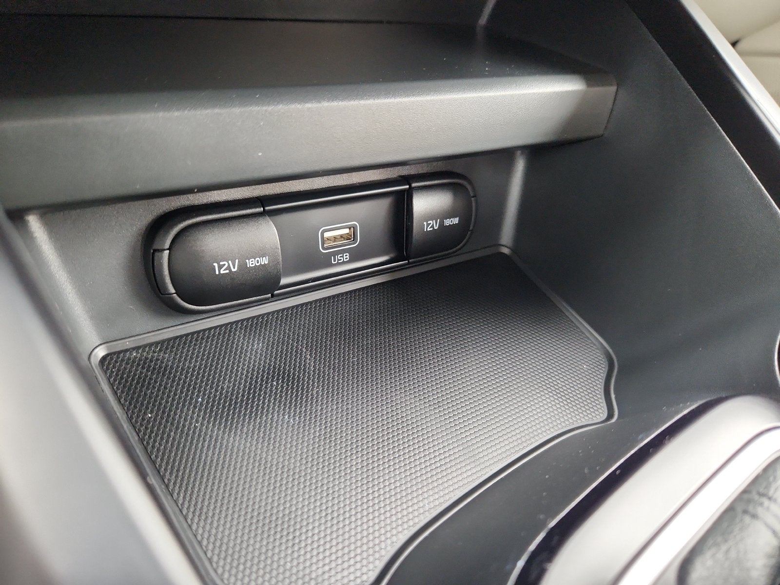 2022 Kia Soul LX FWD