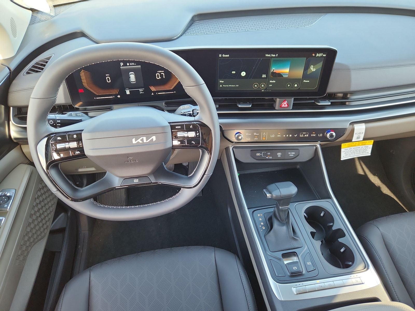2027 Kia Carnival LXS
