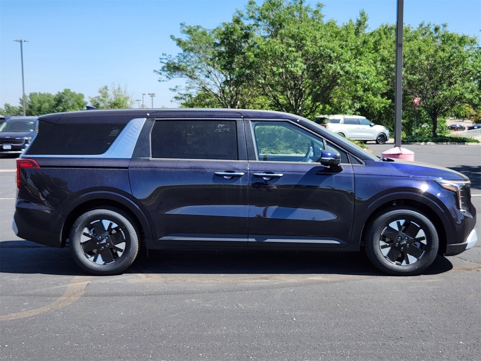 2026 Kia Carnival Hybrid LXS