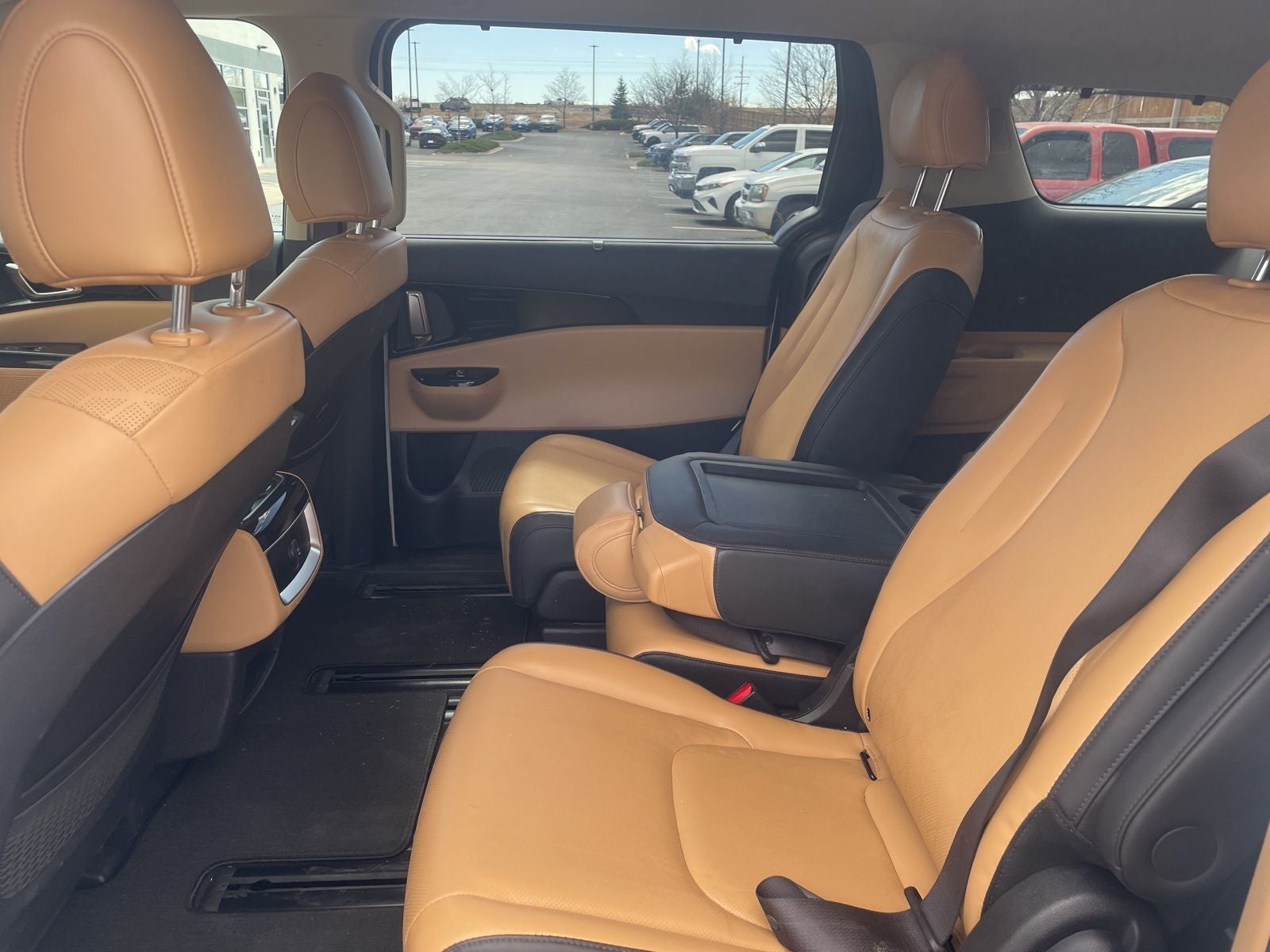 2024 Kia Carnival EX