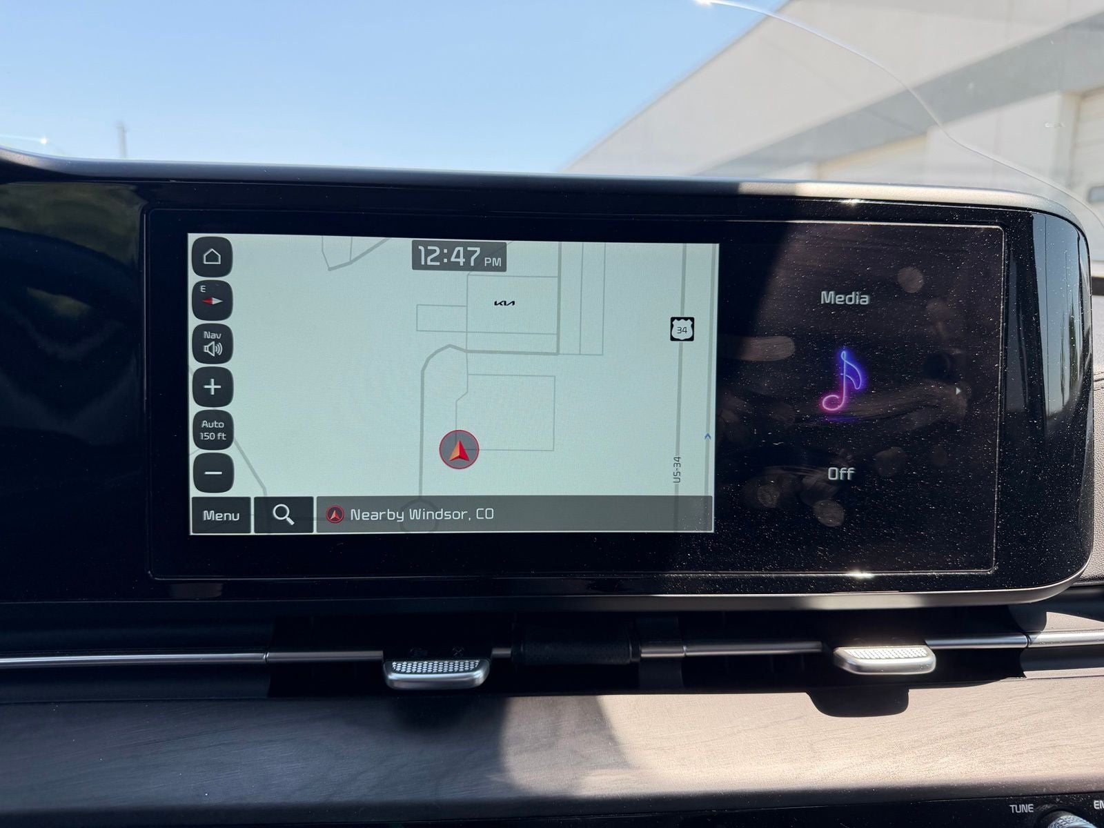 2023 Kia Carnival EX