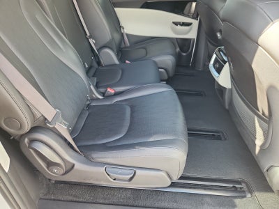 2023 Kia Carnival EX