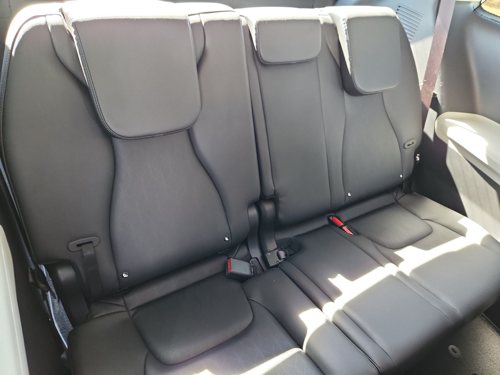2023 Kia Carnival EX