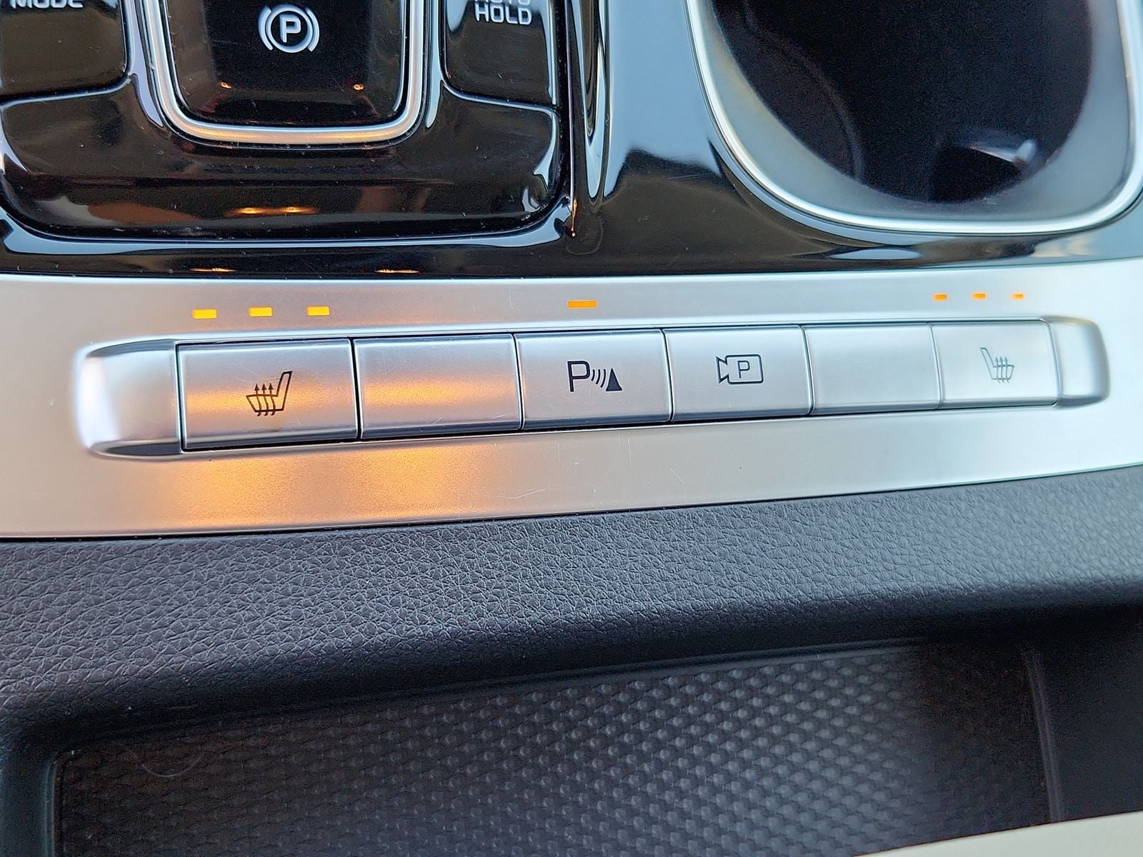 2023 Kia Carnival EX