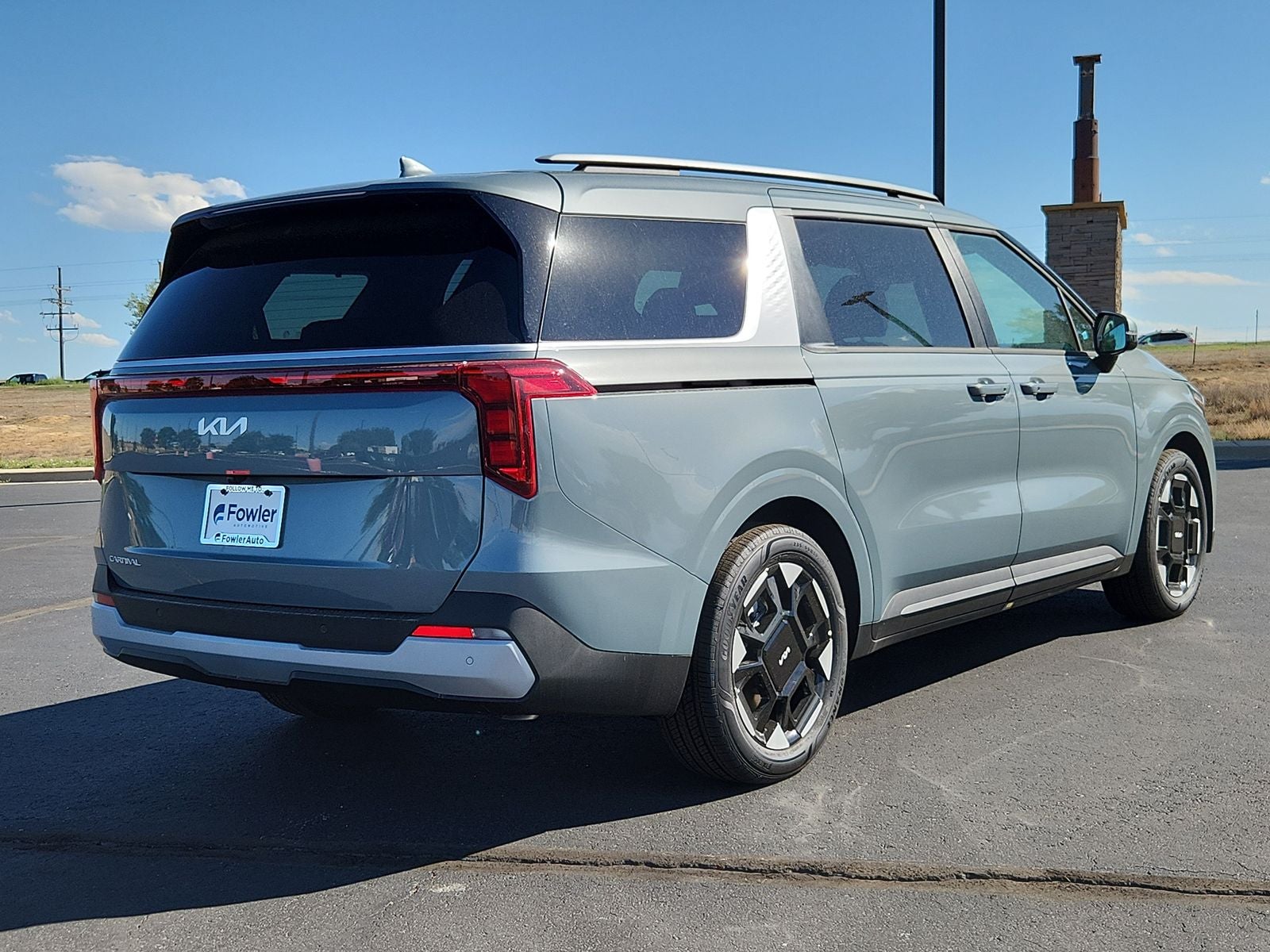 2027 Kia Carnival EX