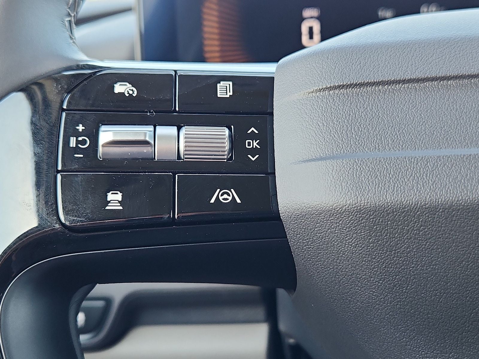 2027 Kia Carnival EX