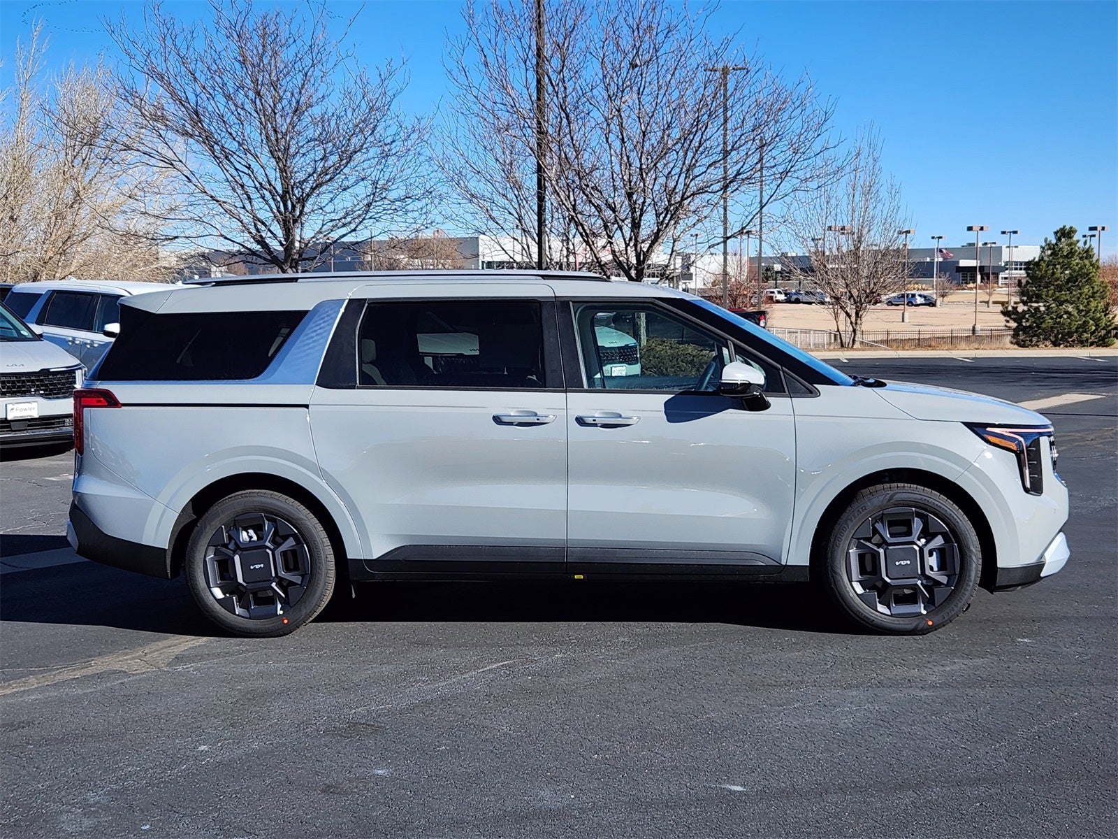 2026 Kia Carnival Hybrid EX