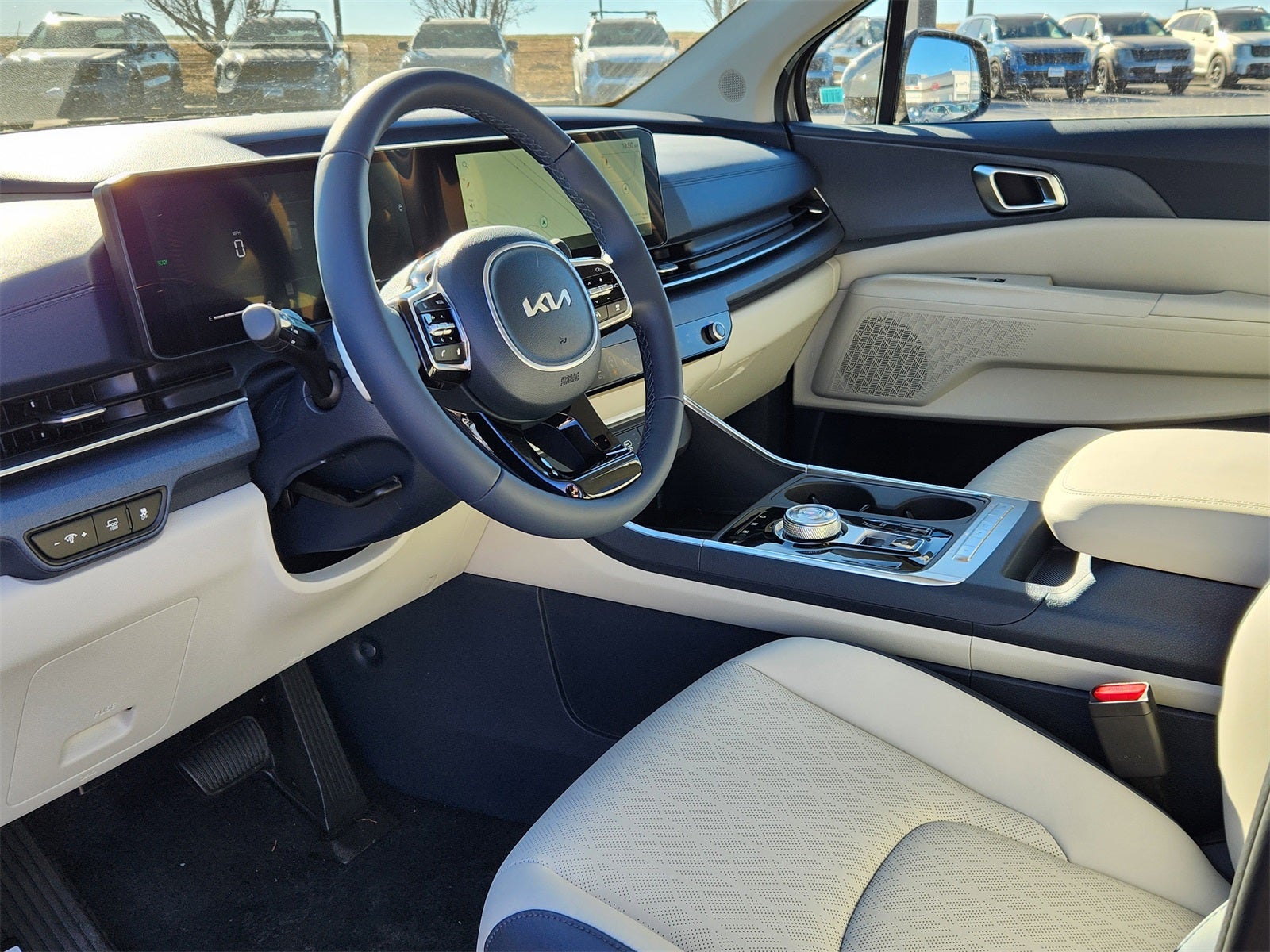 2026 Kia Carnival Hybrid EX