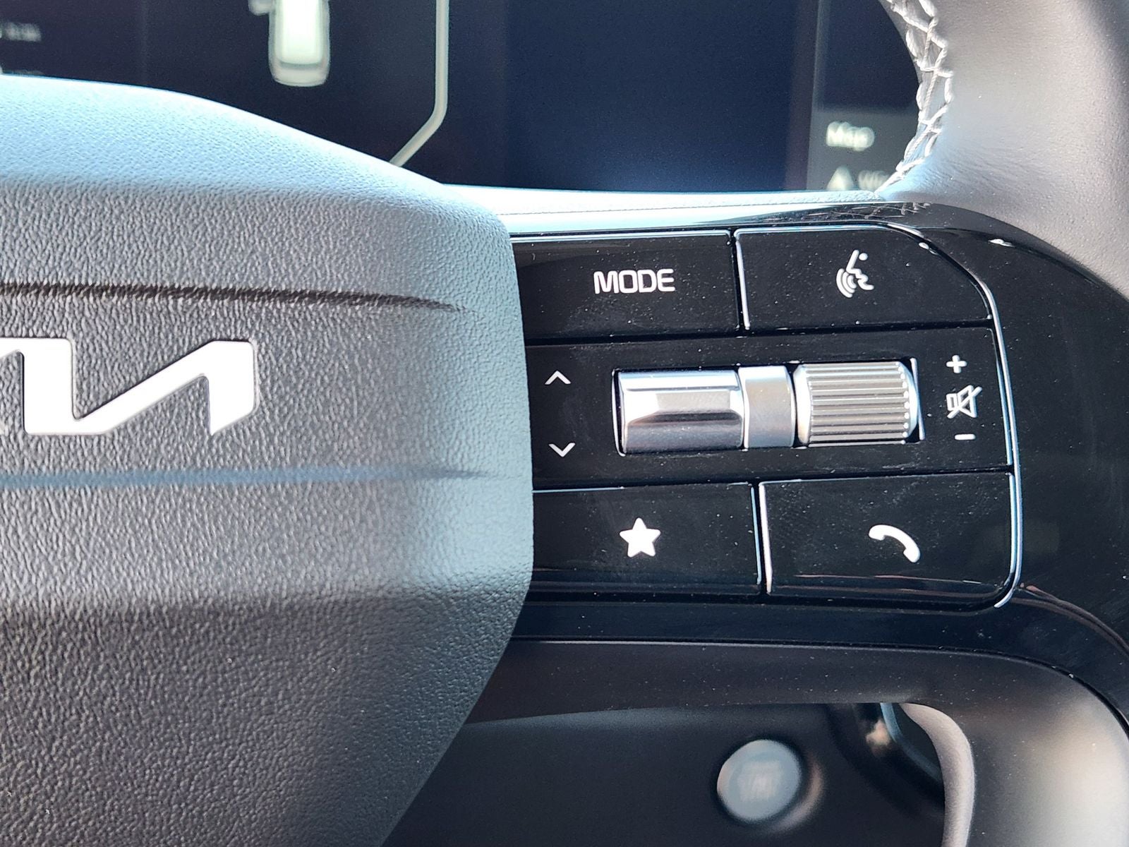 2027 Kia Carnival SX Prestige