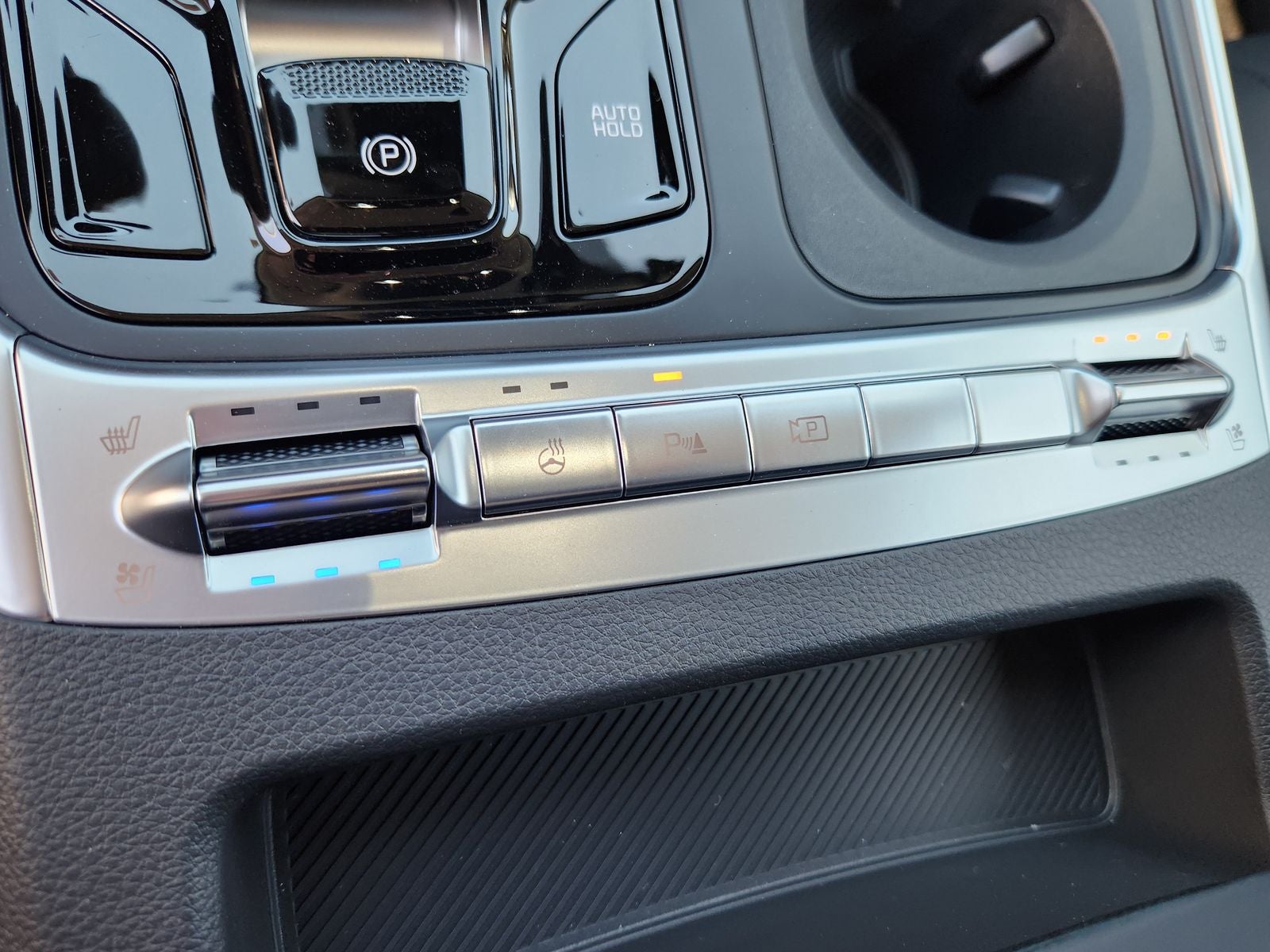 2027 Kia Carnival SX Prestige