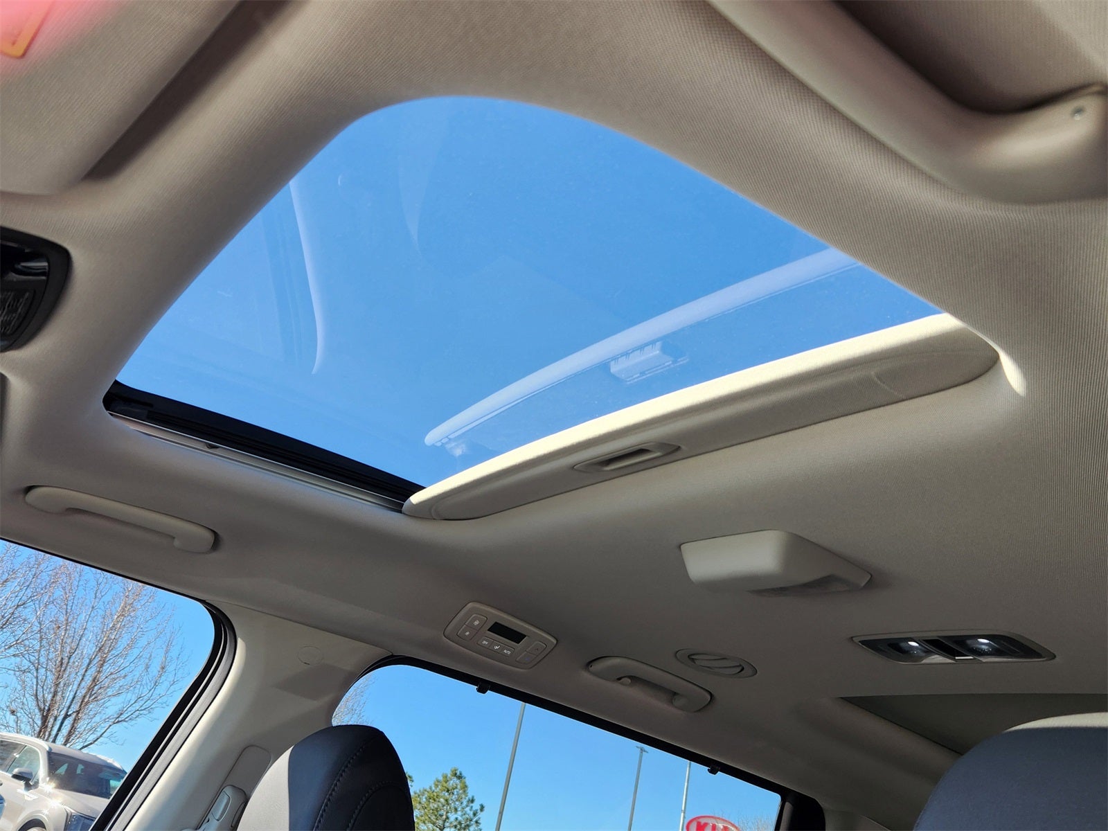 2025 Kia Carnival Hybrid SX Prestige