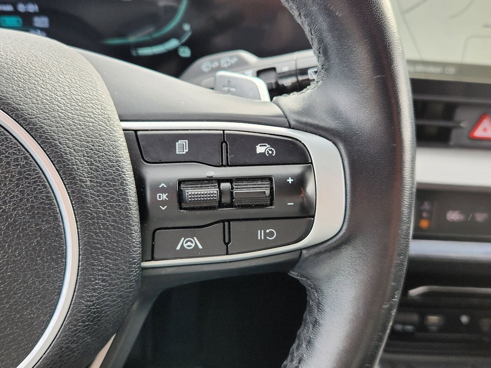 2023 Kia Sportage Hybrid EX AWD