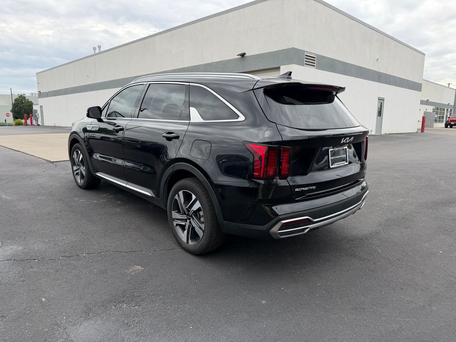 2023 Kia Sorento Hybrid EX AWD