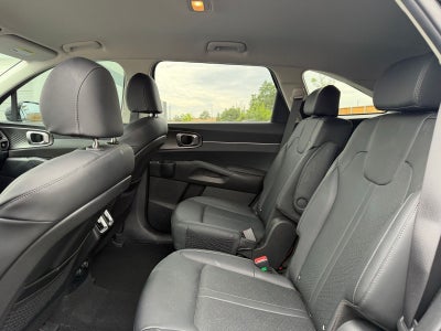 2023 Kia Sorento Hybrid EX AWD