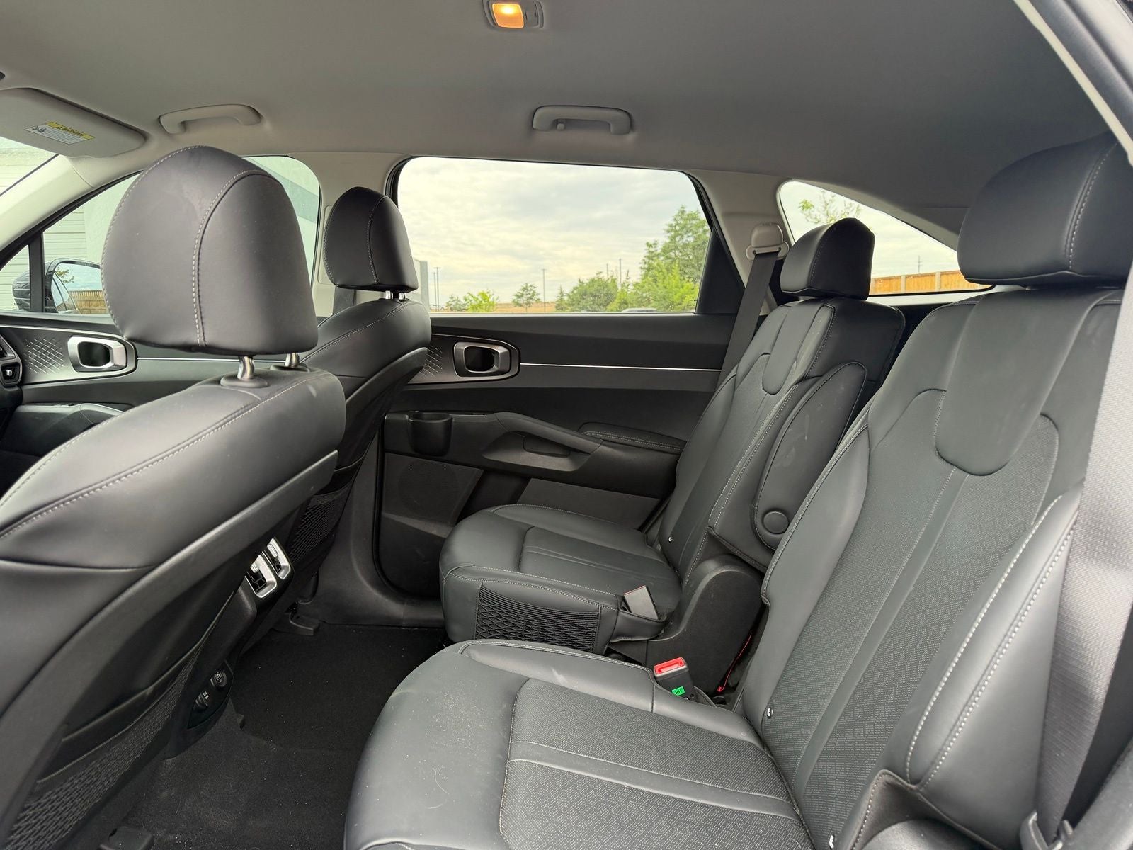 2023 Kia Sorento Hybrid EX AWD