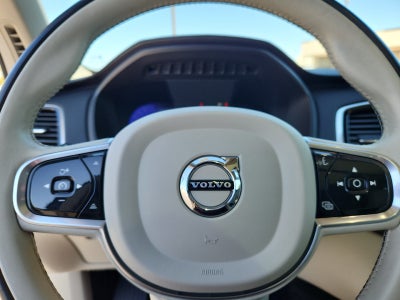 2023 Volvo XC90 Recharge Plug-In Hybrid Ultimate AWD